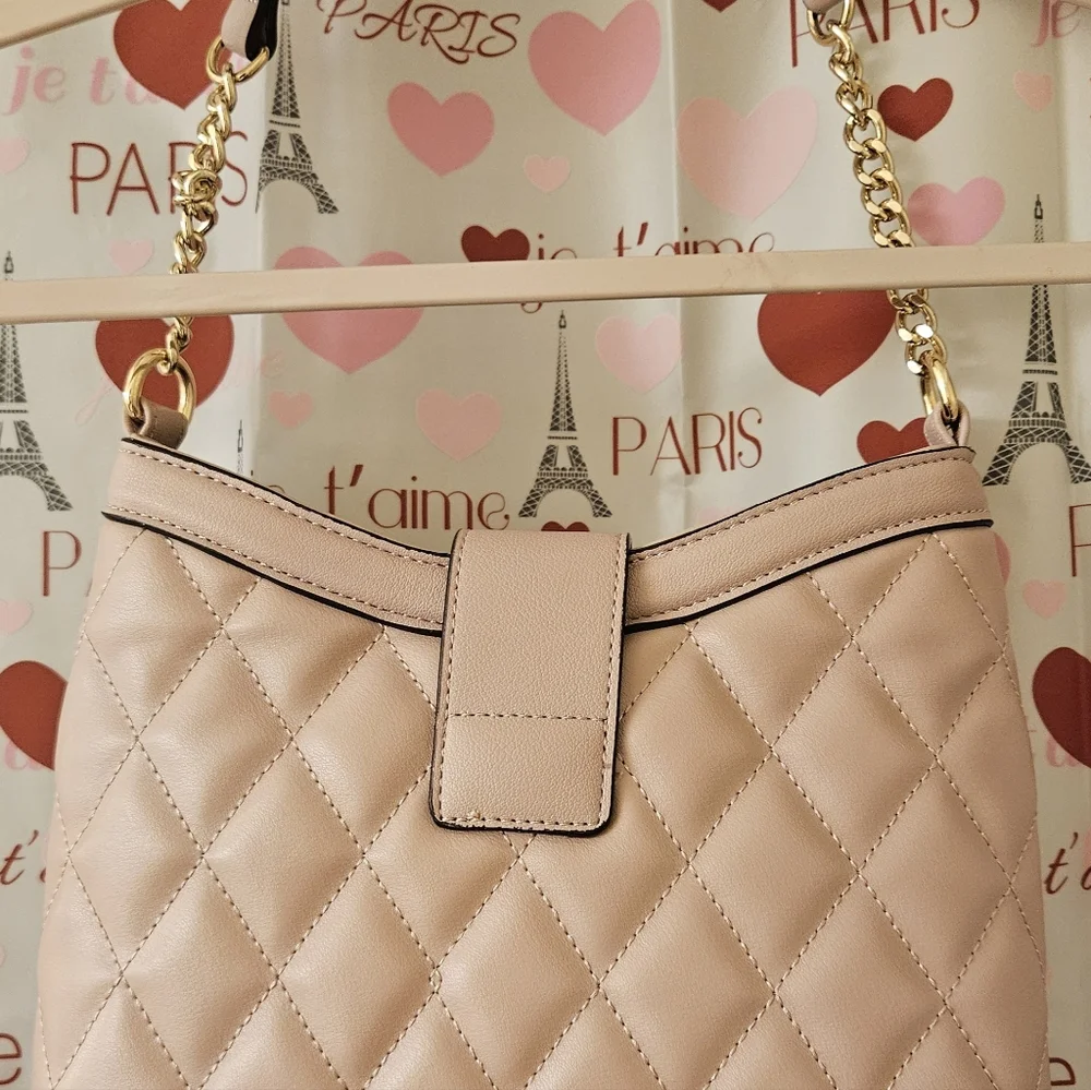 JUICY COUTURE BLUSH CROSSBODY/SHOULDER BAG. - Picture 3 of 5